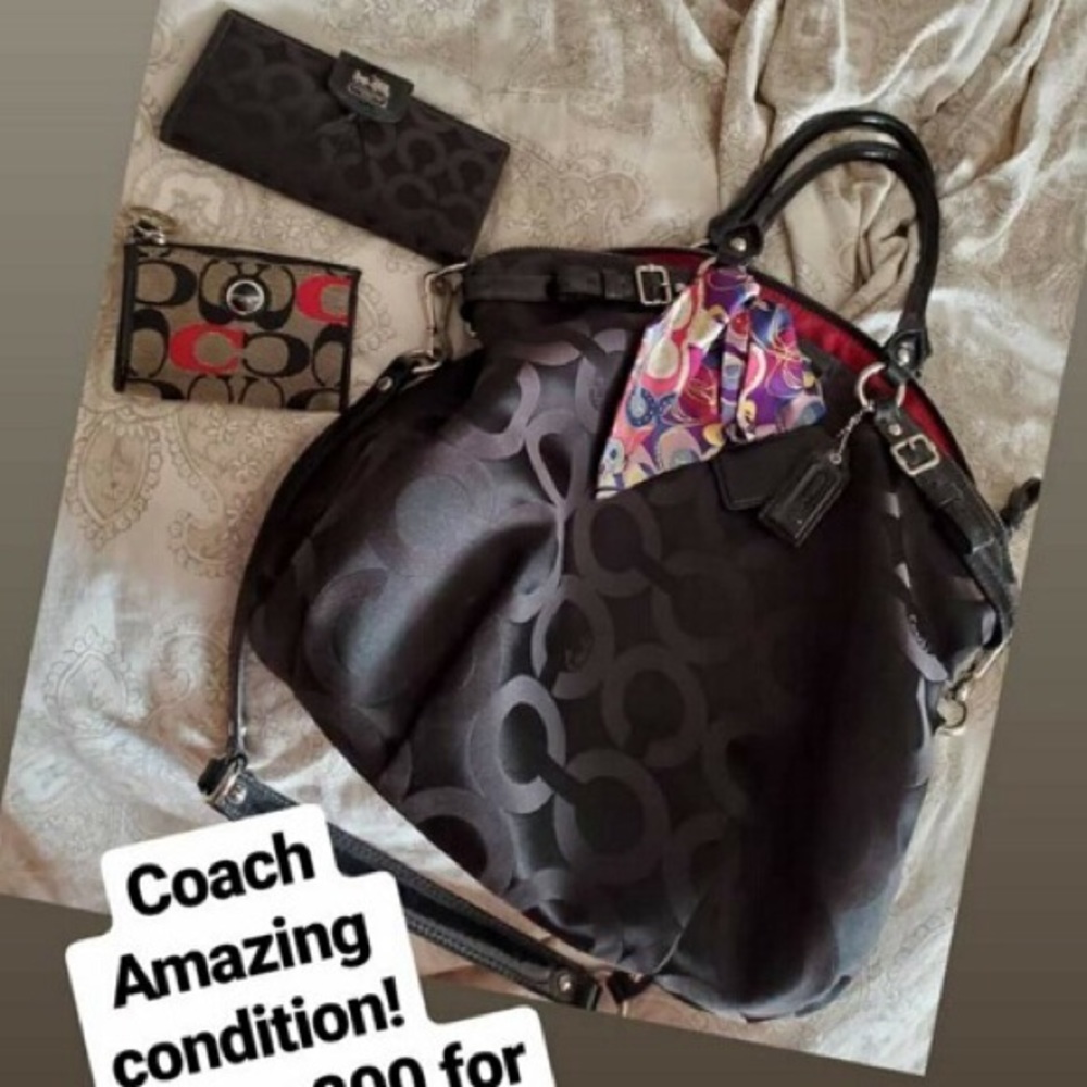 Coach bag with wallet and coin purse!